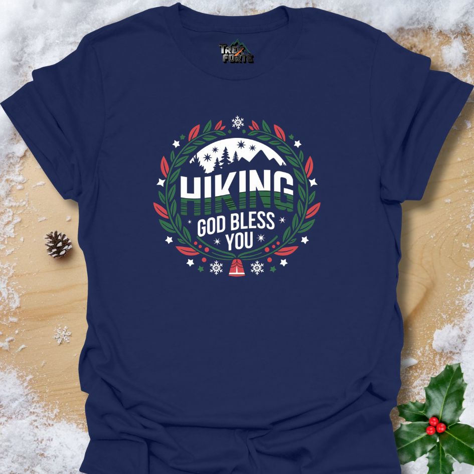 HIKING T-Shirt | Festive Hiking Design with Mountains, Snowflakes & Wreath