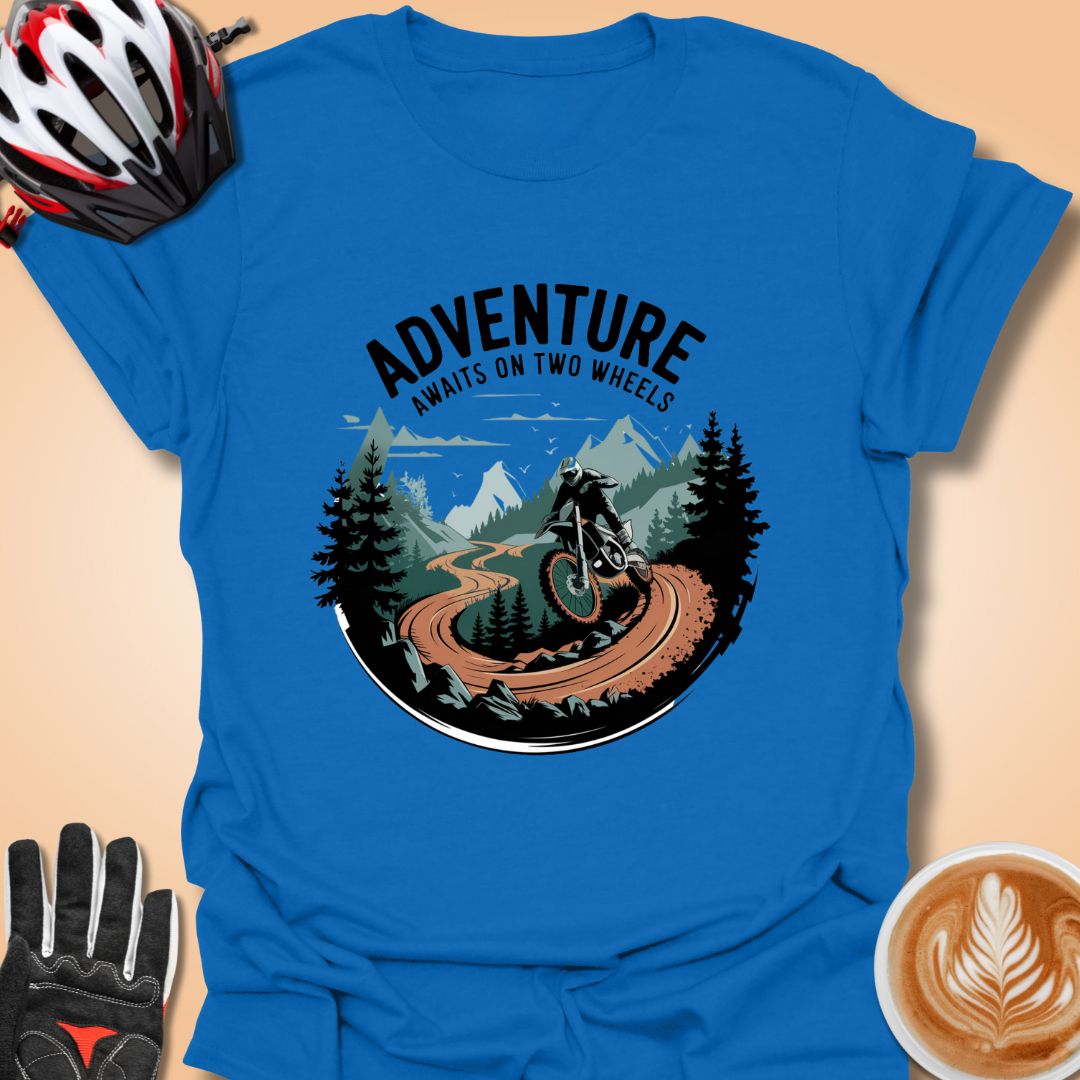 T-Shirt Royal / S Adventure awaits on two wheels